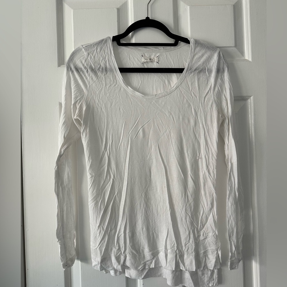 Long sleeve white top